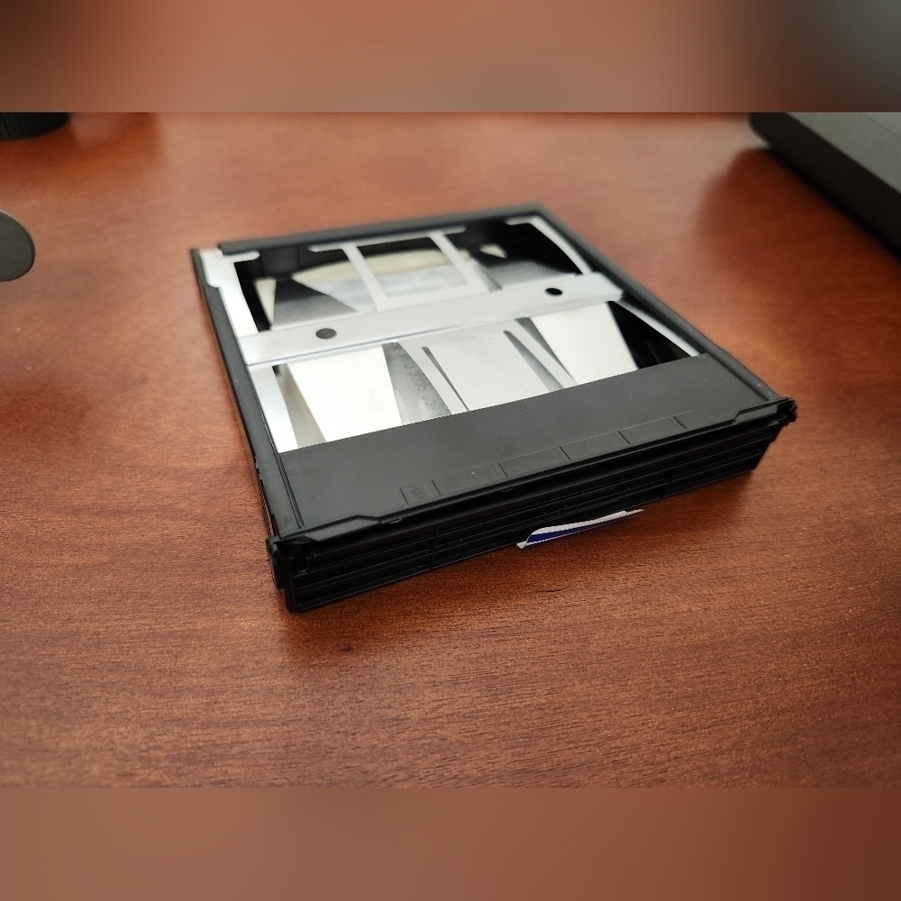 2 Polaroid Spectra Cameras - Picture 5 of 16